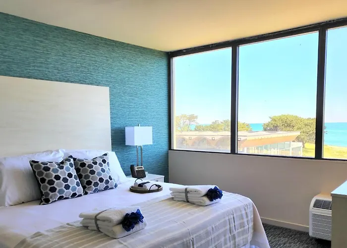 Hotel Illinois 4*